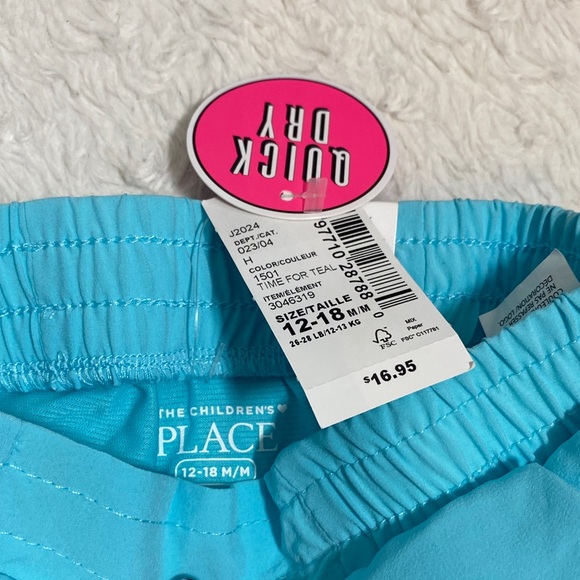Blue Earth Day T-Shirt and Shorts Set NWT - Picture 3 of 3